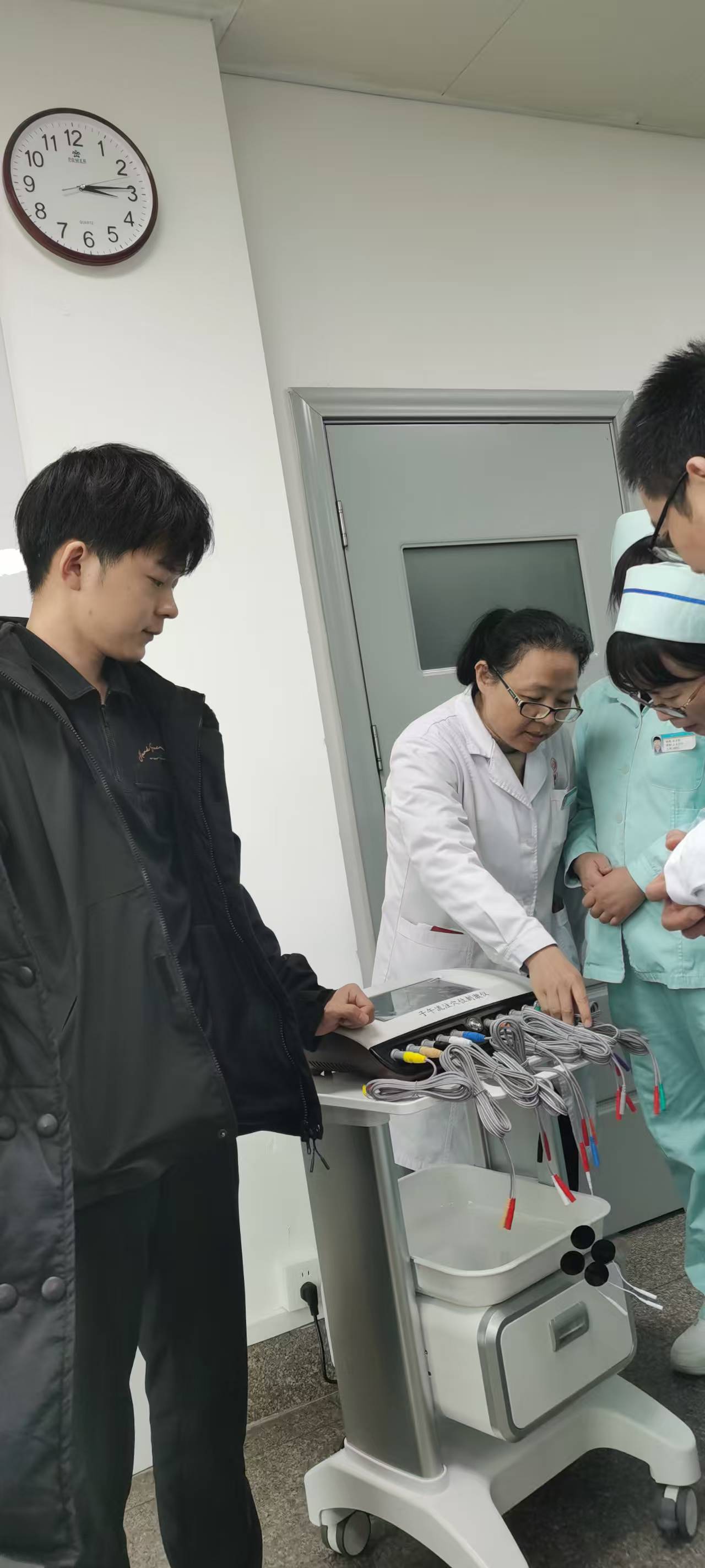 84bc2cdefe473ba8f7a624cecfc4dcc